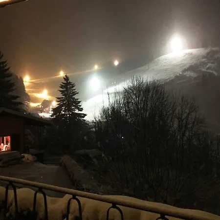 בית נופש Schoene Aussicht *